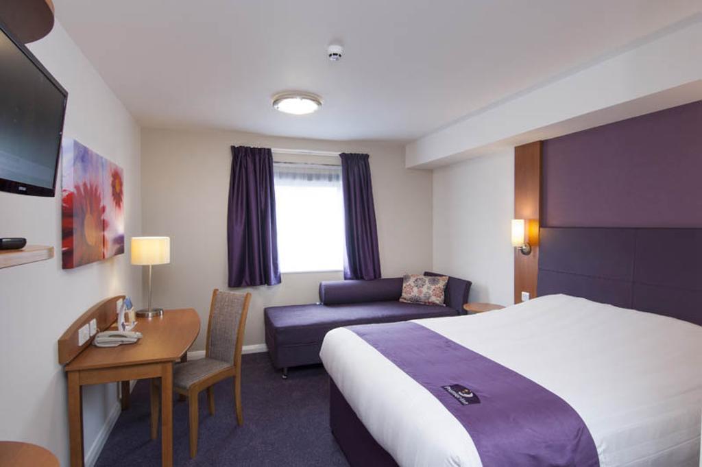 Premier Inn Newcastle Team Valley Gateshead Phòng bức ảnh