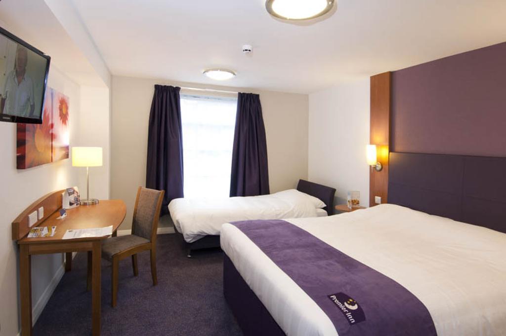 Premier Inn Newcastle Team Valley Gateshead Phòng bức ảnh