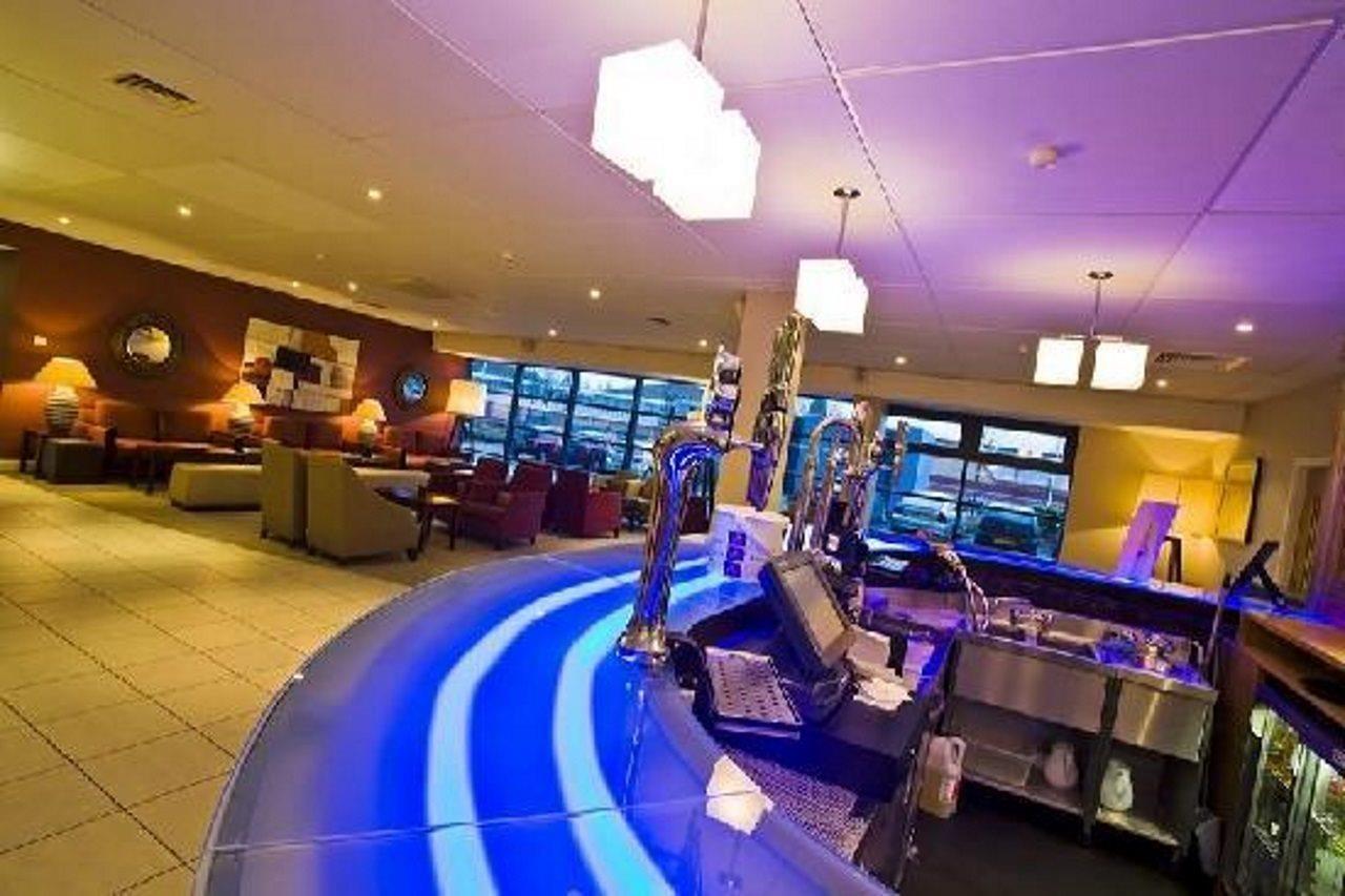 Premier Inn Newcastle Team Valley Gateshead Ngoại thất bức ảnh