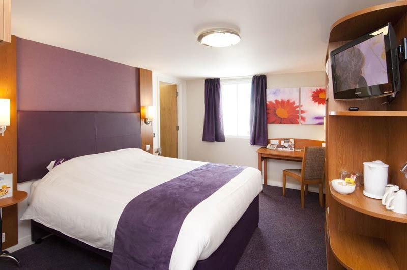 Premier Inn Newcastle Team Valley Gateshead Ngoại thất bức ảnh